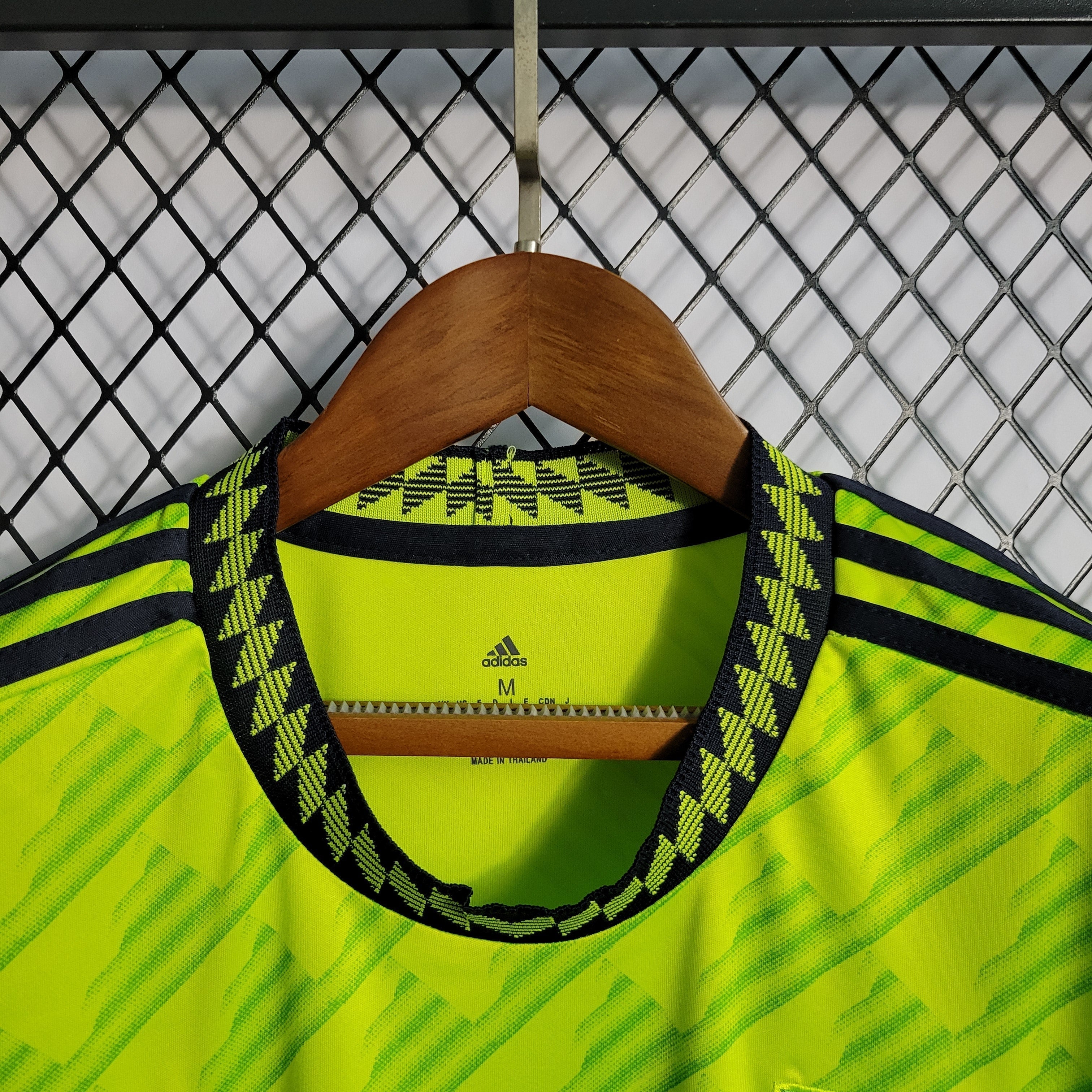Camisa Manchester United III 22/23 - Versão Mujer