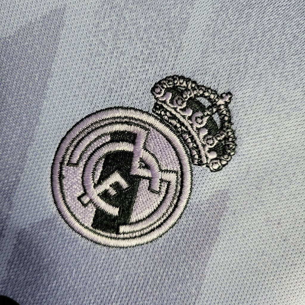 Camisa Real Madrid Reserva 22/23 - Versão Mujer