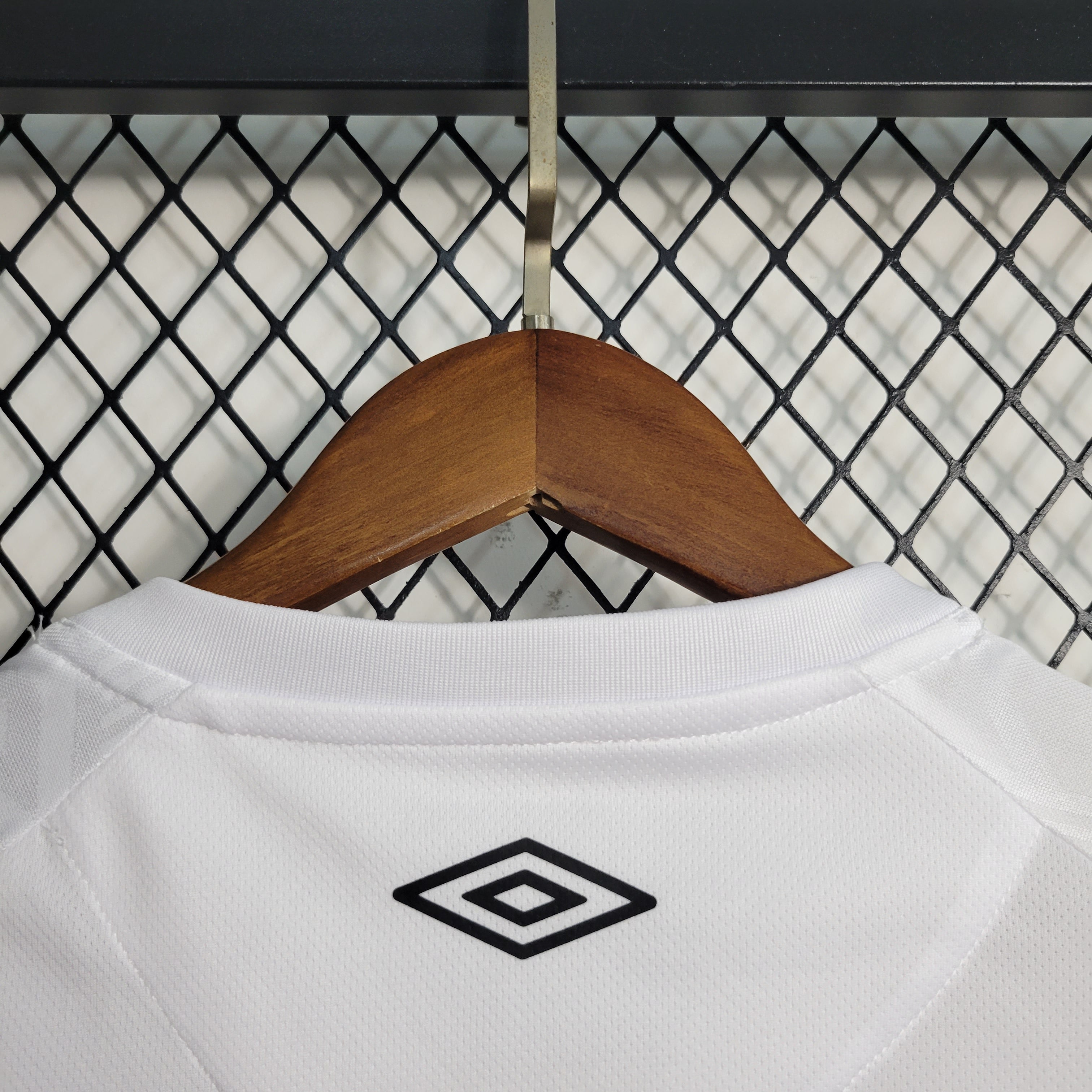 Camisa Santos Home 23/24 - Umbro Mujer